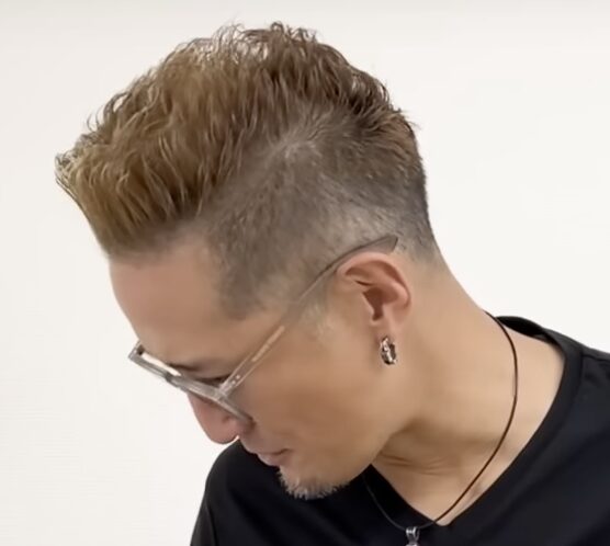 モヒカンヘアーの松岡昌宏